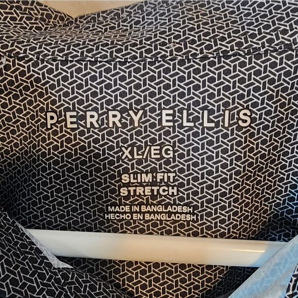 Men's Perry Ellis "Slim Fit Stretch" longsleeve button-down shirt, size XL - Picture 3 of 5